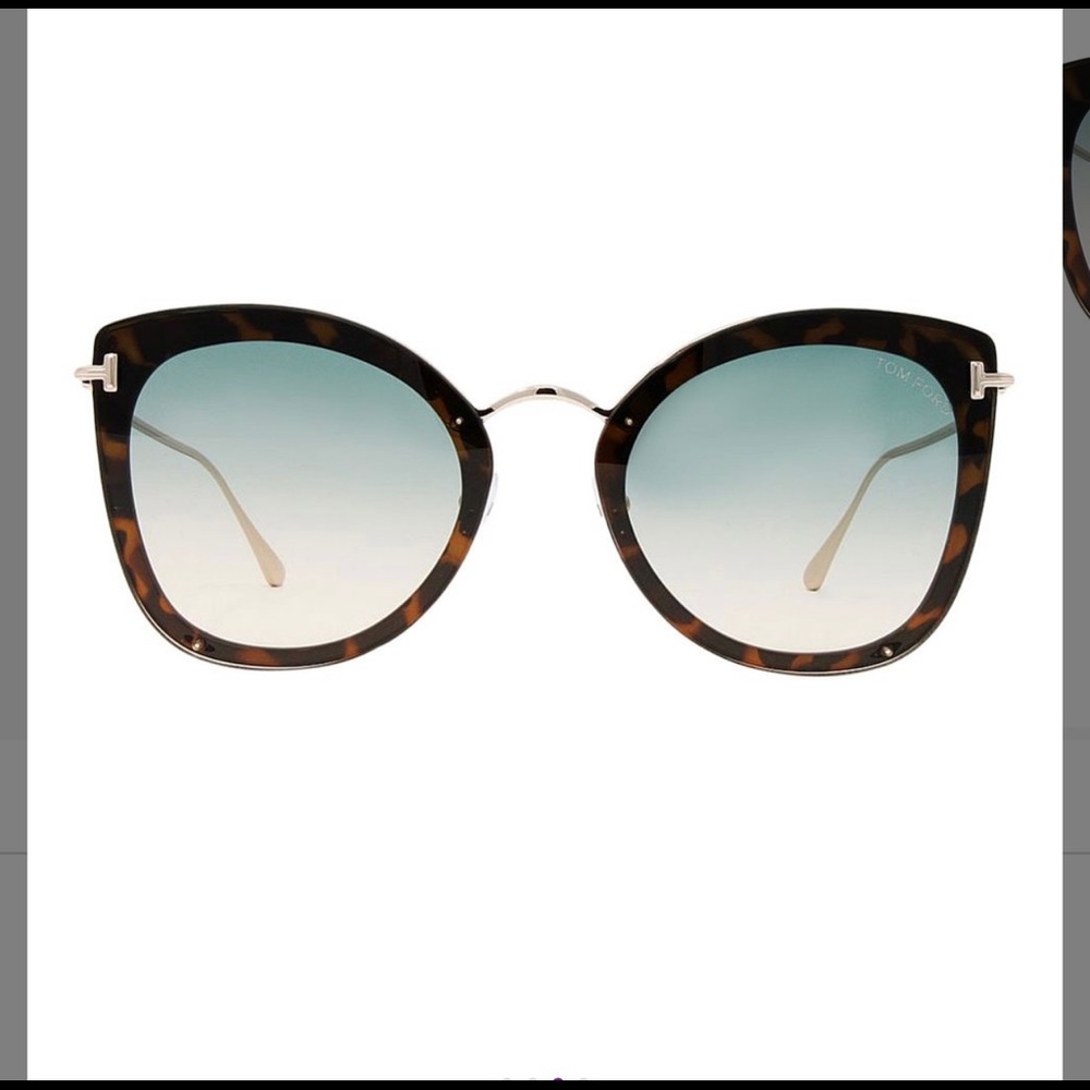 Tom Ford new sunglasses never worn